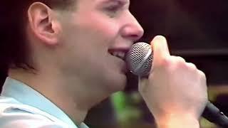 Simple Minds Someone Somewhere In Summertime Live 1983