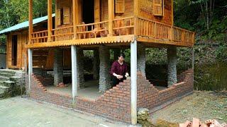 How the girl came up with the idea of ​​building a wall around the house with red bricks
