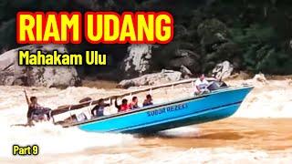 RAFTING BOAT RIAM UDANG MAHAKAM ULU FULL MUATAN MELAWAN ARUS DERAS