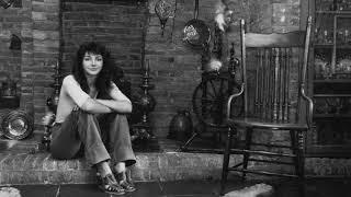 Kate Bush - Running Up That Hill (A Deal With God)  [ Les Gordon Remix ]