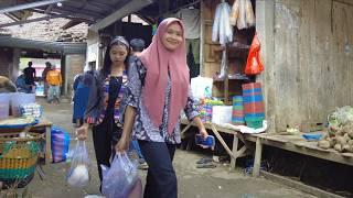 Pasar Desa Klambu, Pasar Tradisional Kecil di Grobogan Jawa Tengah