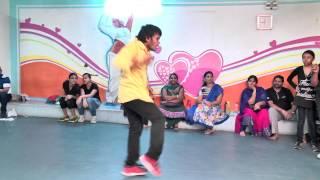 gunde jaari gallanthayyinde dance video song