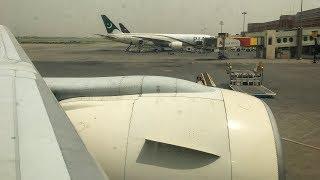 PIA Boeing B777-200ER PIA 303 Takeoff from Lahore to Karachi (with LiveATC)