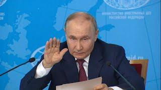 «Отказ от четырех регионов и НАТО!»: Владимир Путин назвал условия для мира с Украиной