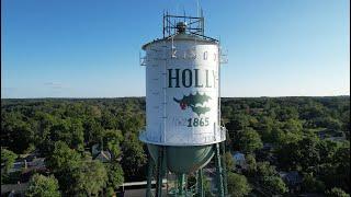 Holly, Michigan: Wonderful place to live!  + Charming downtown |  Car Show