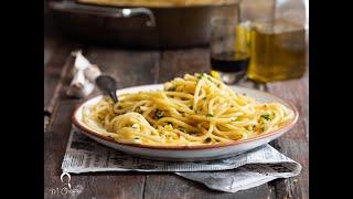 Spaghetti alla colatura di alici, ricetta tradizionale in due versioni