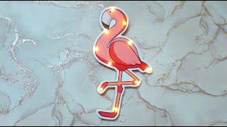 Модная лампа Pink Flamingo LED lamp by JOX. The lamp has ten LED lights.