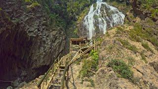 What's Inside The Cliff Shelter Nature Resort?