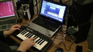 Alesis Q25 USB MIDI Keyboard Unboxing & Review