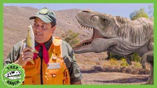 Big Top Pteranodon | T-Rex Ranch Adventures | Kids Songs | Moonbug Kids