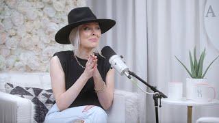 Turning a Passion into a Profession - with Singer / Songwriter MacKenzie Porter (S. 2, Ep. 2)