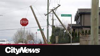 Windstorm blows through the Lower Mainland