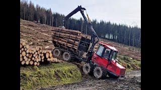 *Nice SOUND* • Komatsu 840.4 • ForwarderAction • LoggingVideo • Forestvideo • Käferholz • Part-1