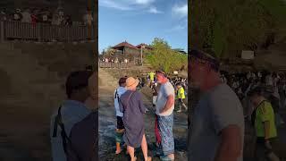 Tanah lot Bali #baliindonesia #viraldimedsos #canggubali #bali #viral #shorts