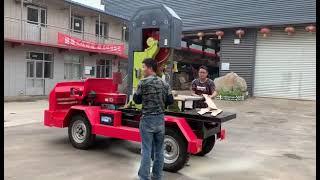 Mobile diesel powered vertical band sawmill with table