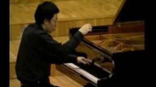 Chuan Qin plays Haydn Sonata in F major Hob.XVI/23