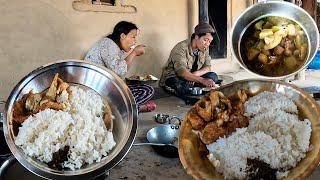 egg fry curry and rice in Bhumi Kitchen