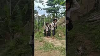 wanita suku baduy dalam