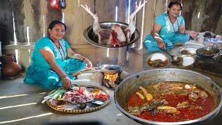 Village Famous RED COUNTRY Chicken Curry Eating With Rice || Nepali Village Style Chicken Curry