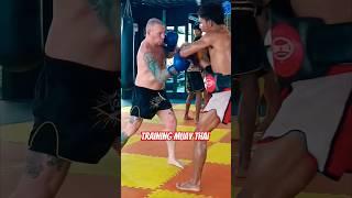 Training Muay Thai in patong #muaythaicamp #thaiboxing #trandingmuaythai #มวยไทย #phuket