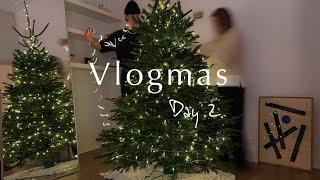 Vlogmas Day 2 - Decorating The Christmas Tree - Recent Pickups - Day in the Life