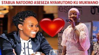 Enduulu! Stabua Natooro Aseseza Nyamutoro Ng'ayimba Ku Mukwano Gwabwe Ne Eddy kenzo!!!!