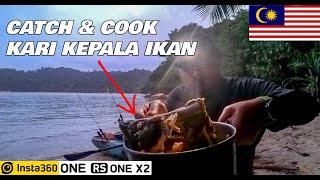 Pancing & Masak Kari Kepala Ikan Di Pulau | Hujan Deras Di Tengah Lautan | Wild Camping Malaysia