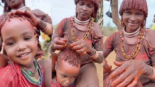 Tribal life, Tribal family, Mother and son Ethiopia Africa 部落家庭、母親和兒子