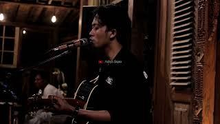 JAMES BLUNT - MONSTERS cover ADIT SOPO at Joglo Teduh