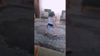 @Youtpry @YouTube #youtube #cute دخترمون فقط نوزده ماهشه عاشق رقصیدنه