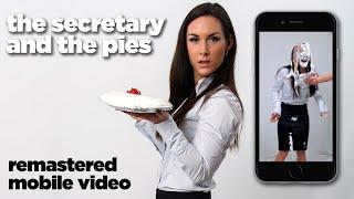 The secretary gets a pie in the face (remastered mobile version)