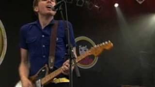 Franz Ferdinand Jacqueline (live pinkpop 2004)