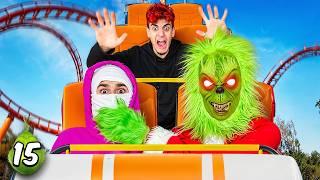 EL GRINCH NOS OBLIGA A SUBIR EN ATRACCIONES PELIGROSAS!