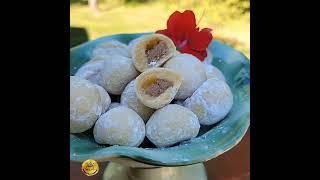 Qottab: Traditional Persian Almond and Walnut Filled Pastry