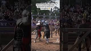 HUMBLE KNIGHT HELPS OPPONENT BACK UP #armoredcombat #medievalcombat #buhurt