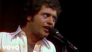 Joe Dassin - Il faut naître à Monaco (Live à l'Olympia 1977)