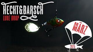 Nays in Gold+Top Secret! 2025 März Lure Drop von Hecht & Barsch Unboxing Wasser-UV-Test