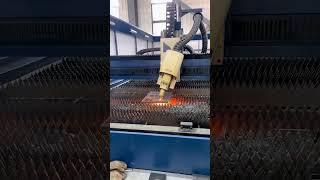 Laser cutter cutting steel plate- Good tools and machinery make work easy