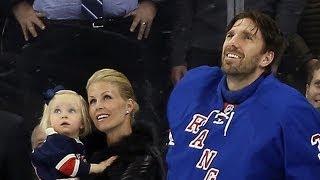 Henrik Lundqvist honored by the Rangers