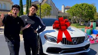 Surprising My Friends With Gifts for MY BIRTHDAY!!