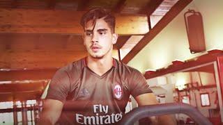 André Silva in Milan: the story