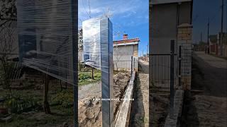 столбики под забор, ворота и калитки лучше готовить заранее ️