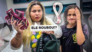 O RYAN ROUBOU FIGUNHAS DA COPA NA ESCOLA 