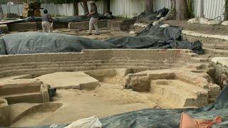 Archeologists uncover 63 unmarked graves of African Americans in Williamsburg