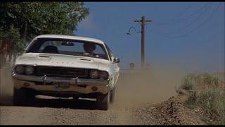 '70 Challenger R/T chased by '70 Plymouth