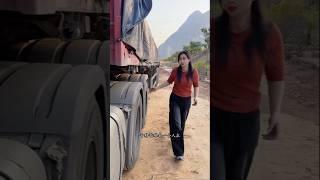 Beautiful girls#travel Firework Dust: Truck #shorts  Spin Tires Mud Mercedes Simulatcv34