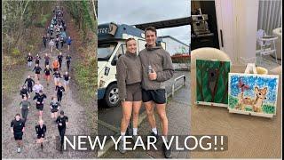 NEW YEARS EVE & NEW YEARS DAY VLOG | HOSTING OUR RUN CLUB | ZOE RAE