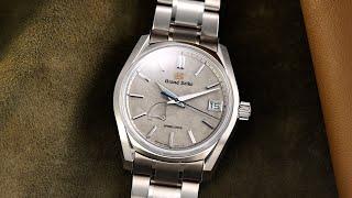 One of Grand Seiko's Most Underrated Dials  - The Grand Seiko Winter 'Taisetsu'