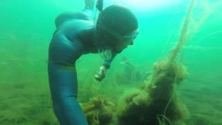 Stig Severinsen explores "Pestvraget Skarvøy" in Norway