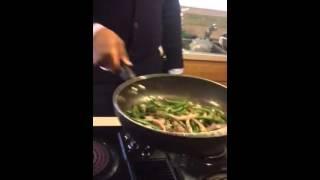 Chef BeStarvin Cooks Sautéed String Beans with Bacon